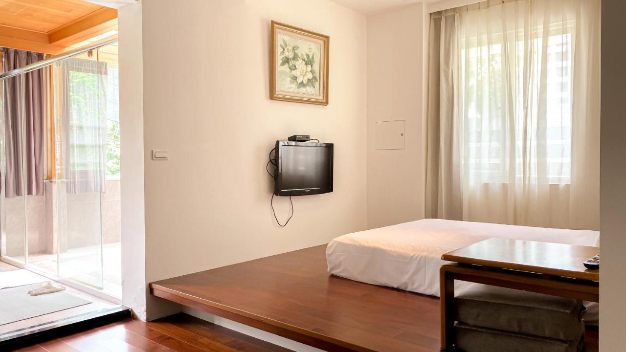 Yage Hotspring House Bed and Breakfast Jiaoxi Εξωτερικό φωτογραφία