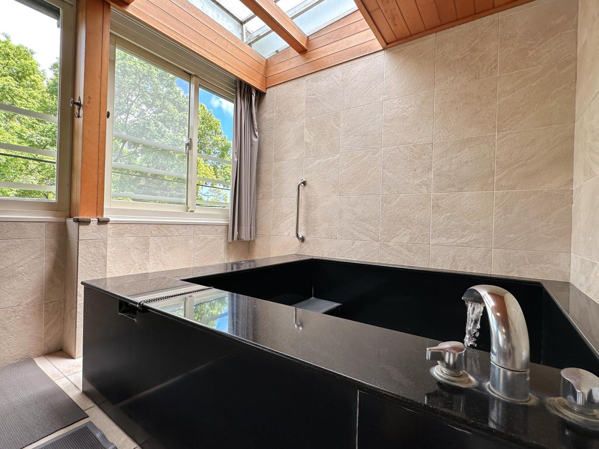 Yage Hotspring House Bed and Breakfast Jiaoxi Εξωτερικό φωτογραφία